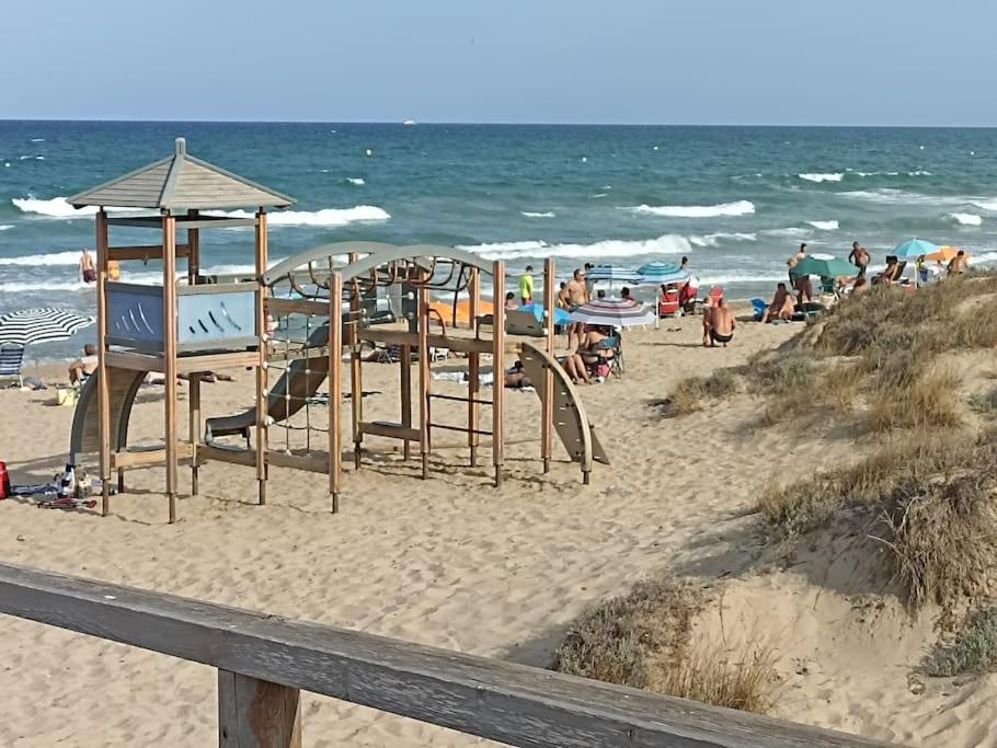 Bungalow En Primera Linea Del Mar Arenales del Sol Eksteriør billede