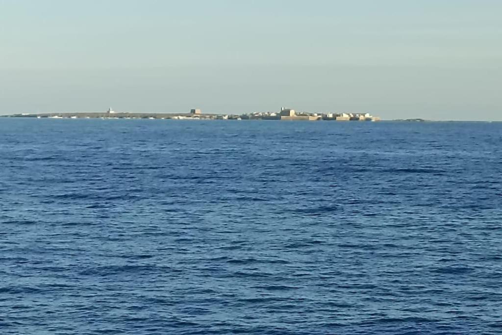 Bungalow En Primera Linea Del Mar Arenales del Sol Eksteriør billede