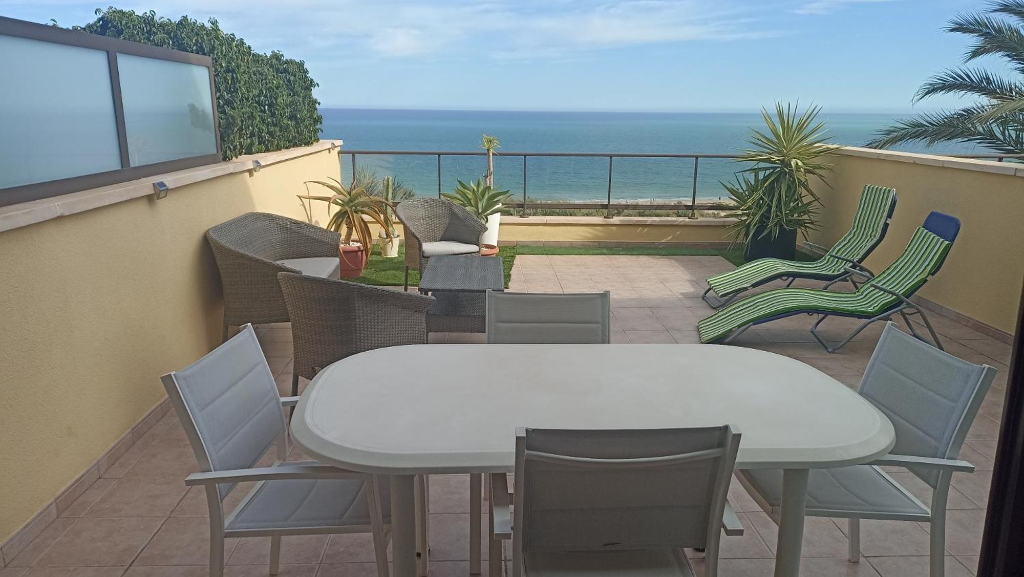 Bungalow En Primera Linea Del Mar Arenales del Sol Eksteriør billede